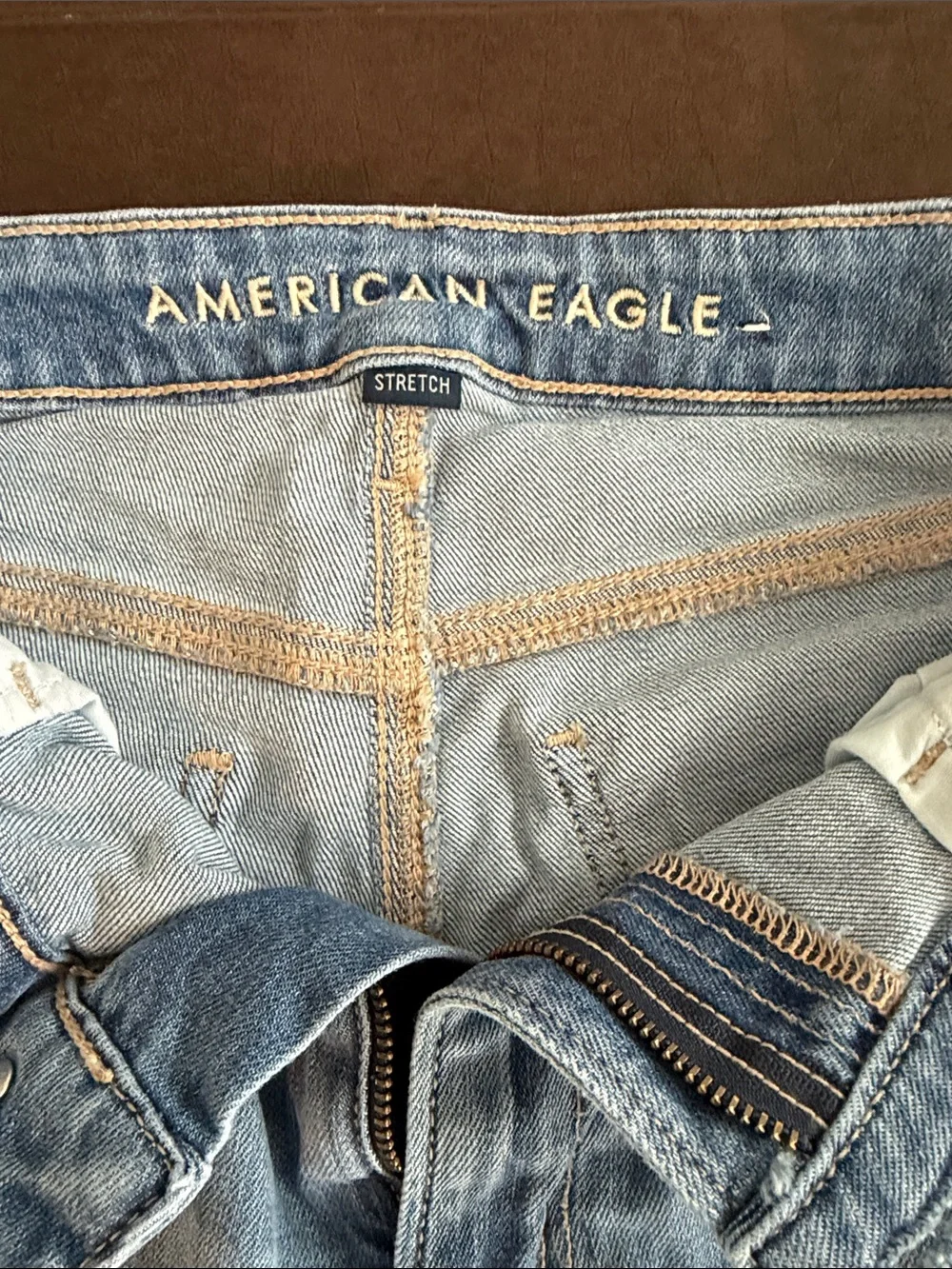 American Eagle Outfitters Light Blue Wide-Leg Jeans - Picture 3 of 3